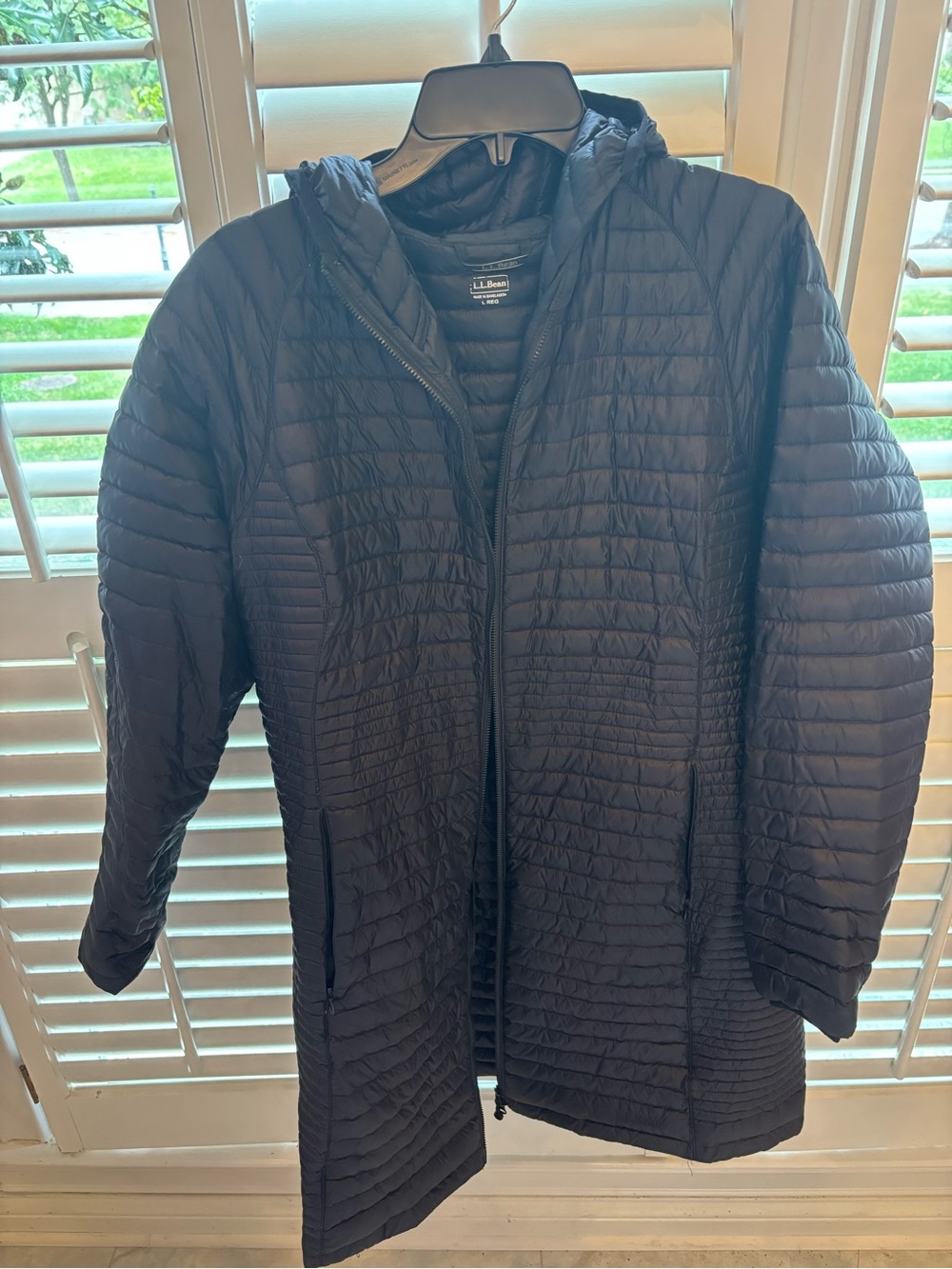 L.L. Bean women’s ultralight 850 down hooded black jacket